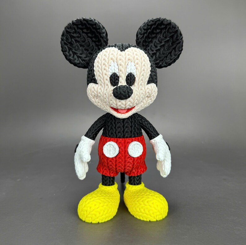 30-3D Printed Mickey and Minnie Mouse Figures Mickey crochet 24 cm