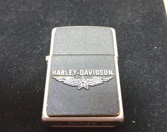 Harley Davidson Zippo Vintage 2002 Star Flames Black Matte And Silver Tone
