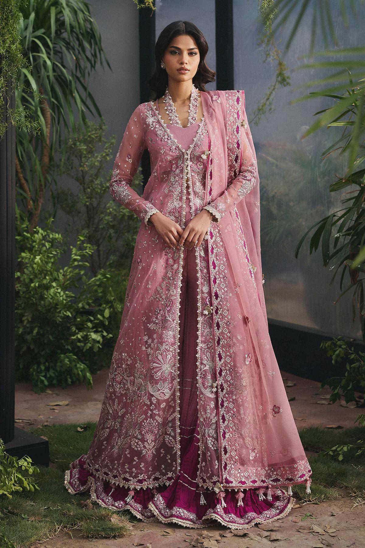 simple mehndi dress design Do you like this Classic Black Guest Color:TANGERINE