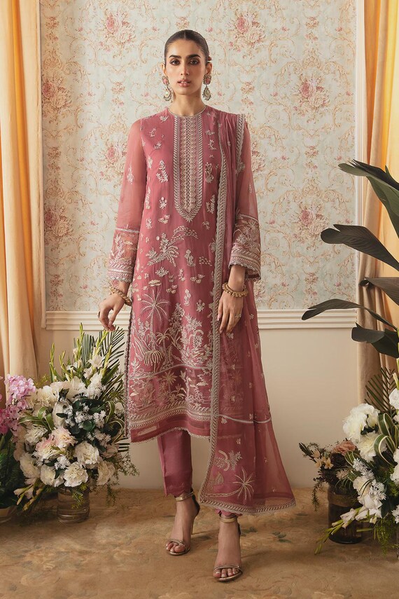 Pink Chiffon Pakistani Bridal Dress, Custom Walima Gown Pink Chiffon Pakistani Bridal Dress, Custom Walima Gown
