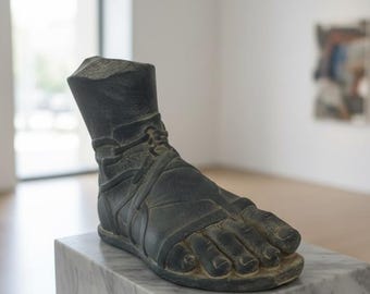 Cäsar's Fuß Statue eines römischen Soldaten: Antike römische Kunstskulptur