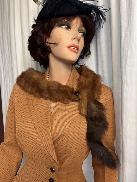 Genuine Farmed Mink Collar – 1940s-1950s