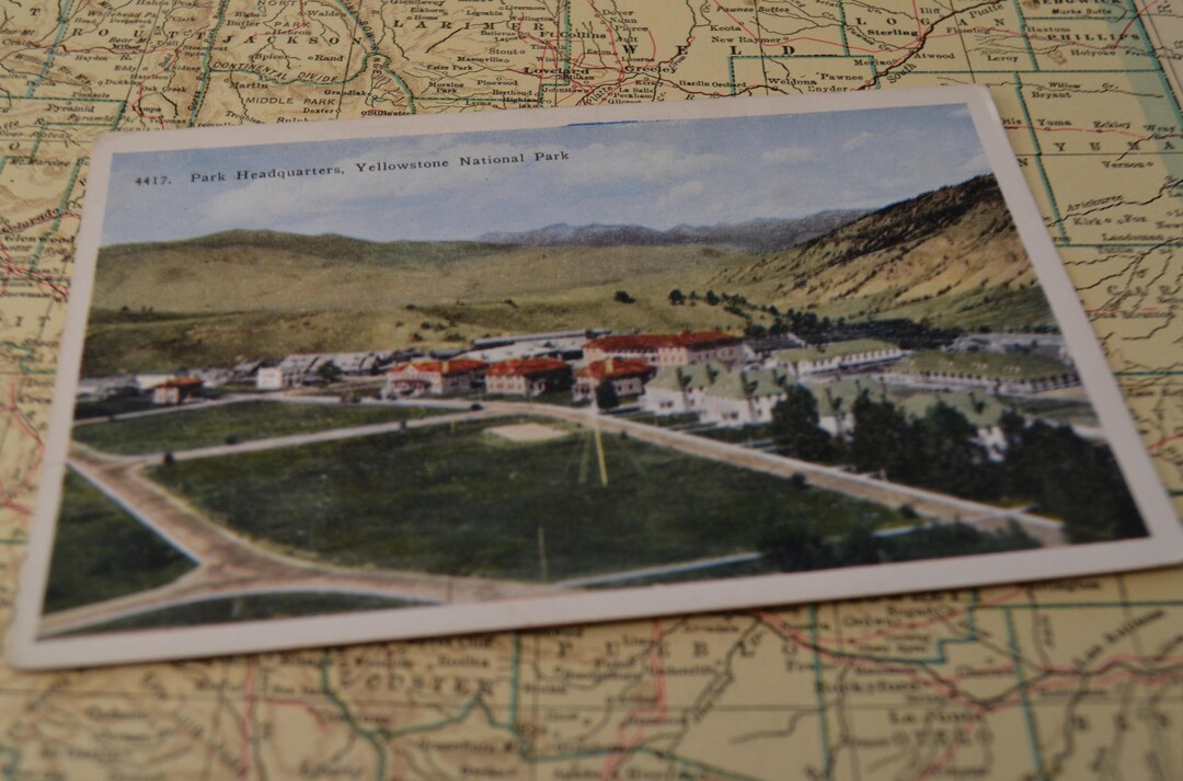 Vintage Ephemera Memory Iconic Souvenir Park Headquarters Yellowstone ...