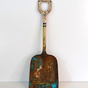 Vintage barnleksak trädgårdssandspade