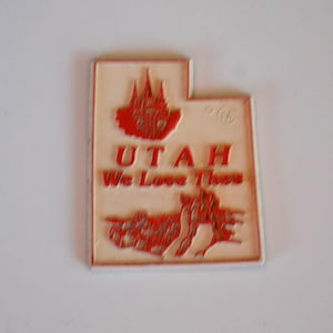 Travel Rubber Collectible Utah State Refrigerator Magnet