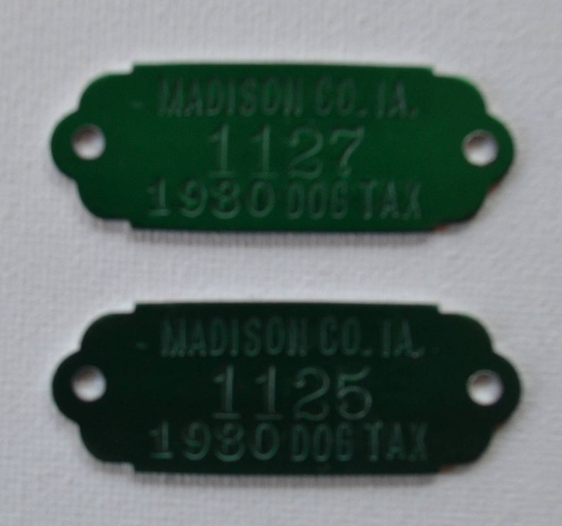 Vintage 1980 Green Metal Madison Iowa Dog Numbered Tags Unused image 1