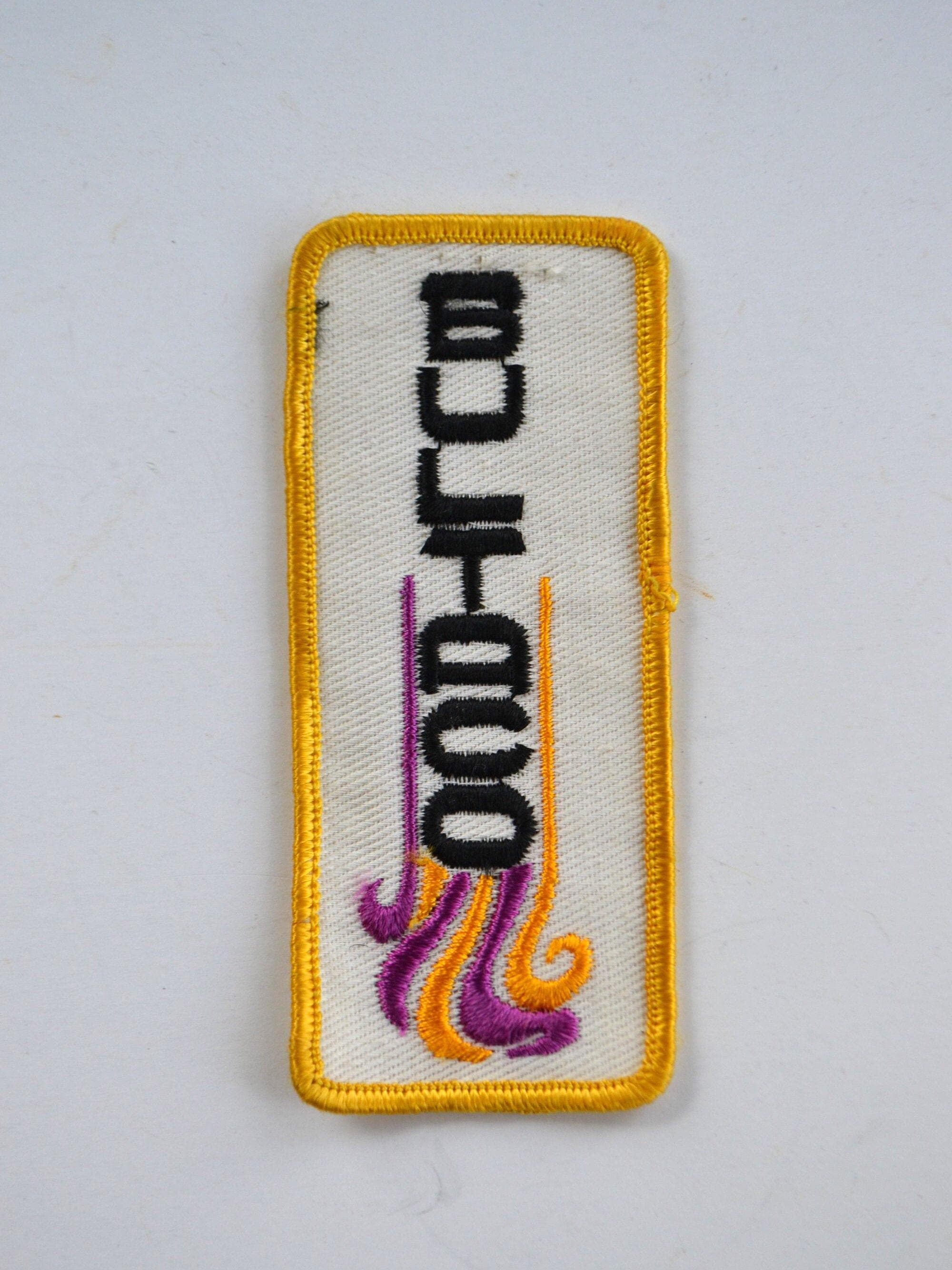 Patch / écusson Brodé Bultaco Jaune - 8 Cm De Diamètre - Thermocollant Ou à Coudre, Pour Personnaliser Vos Vêtements, Sacs Ou Casquettes - 12