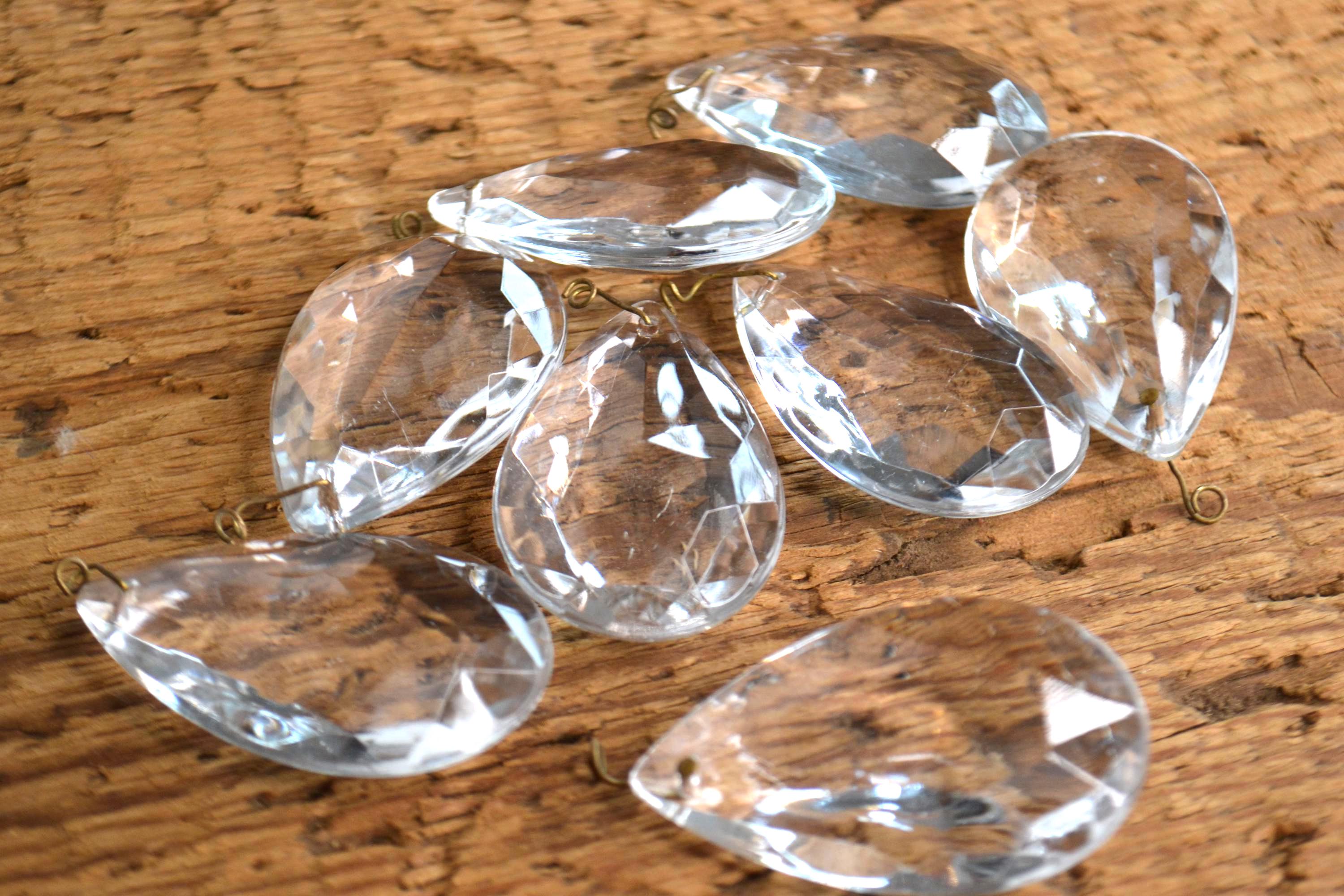 シャンデリアのパーツ il_fullxfull.6191483990_g6pg.jpg