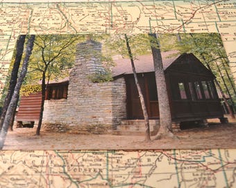 Carte postale de voyage vintage éphémère souvenir emblématique de vacances cabane Lodge Norris Tennessee
