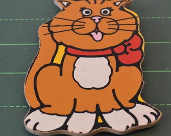 Vintage Wood Orange Cat Animal Refrigerator Magnet
