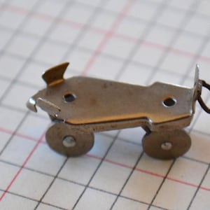 Vintage Metal Silver Roller Skate Jewelry Charm