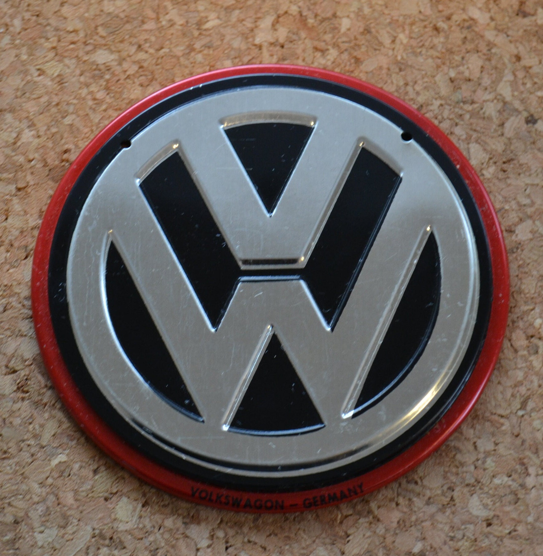 Buy Incognito-7 2 Pcs 3D Laxury Volkswagen Logo VW Logo Volkswagen Badges VW  Badges Volkswagen Emblem VW Emblem VW Metal Sticker for All VW Volkswagen  Cars Online at desertcartEcuador