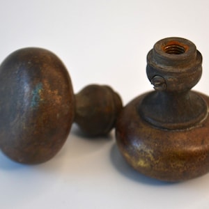 Antique Vintage Old Small Architectural Hardware Metal Door Knob Doorknobs Handles Pulls  - Lot of 2