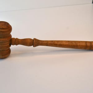 Vintage Wood Judge Auctioneer Gavel Mallet
