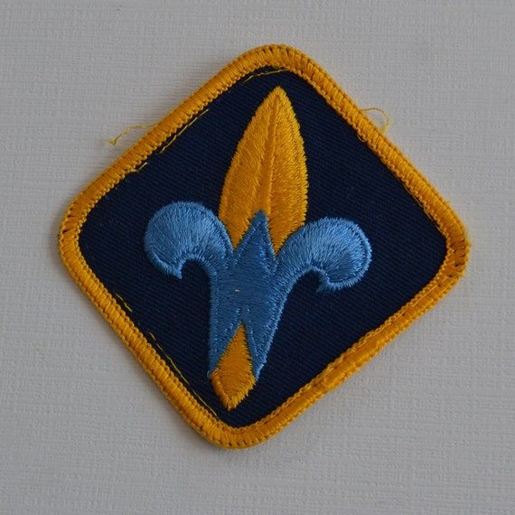 Reclaimed Boy Cub Scouts Blue Yellow Badge Patch Gem