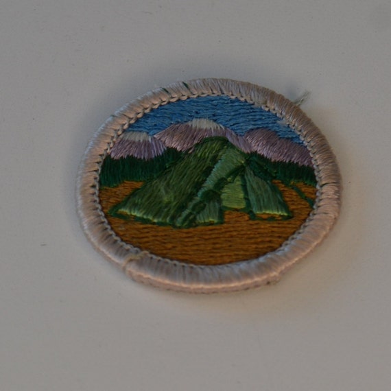 Vintage Girl Scouts Cub Scouts Round Embroidered … - image 1