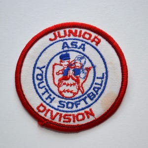 Parche bordado vintage recuperado de sóftbol juvenil de la ASA