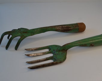 Vintage Green Rusty Garden Hand Metal Rake Tools - Lot of 2