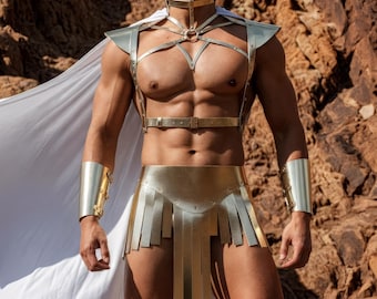 Conjunto de disfraz de guerrero del desierto - Traje de cosplay de Ares - Atuendo de dios olímpico, hombreras y falda de cuero dorado para hombre, armadura masculina futurista