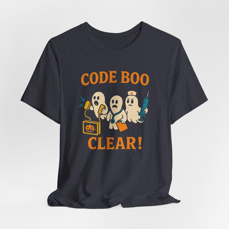 Camiseta de enfermeira para o Halloween, camiseta engraçada com código de médico "Boo!", temporada assustadora. imagem 8
