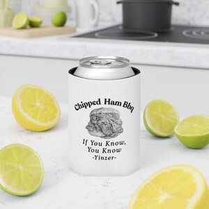 Enfriador de latas de jamón desmenuzado para barbacoa de Pittsburgh, funda para cerveza Yinzer Foodie imagen 5
