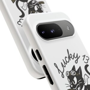Handyhülle mit Glückszahl 13, Nasenkunst-Design aus dem Zweiten Weltkrieg, Retro-Tattoo-Katze Bild 10