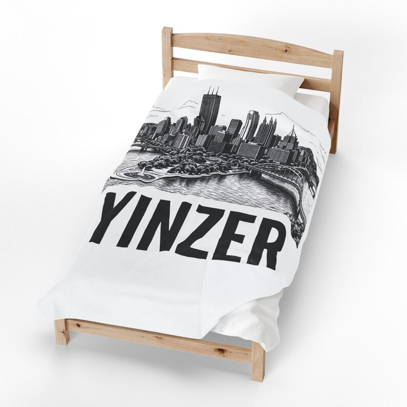 Pittsburgh Skyline Plush Throw Blanket, Yinzer Pride Home Decor image 4