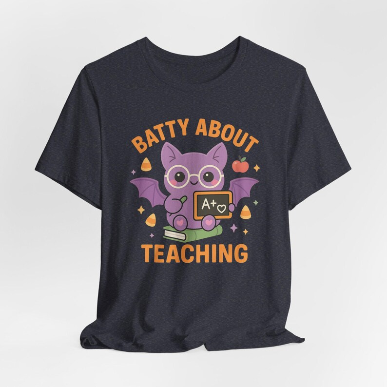 Halloween-Shirt für Lehrer, „Verrückt nach dem Unterrichten“-T-Shirt, Herbstgeschenk Bild 9