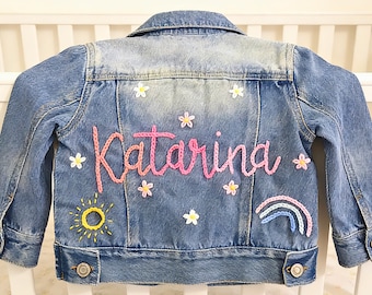 Benutzerdefinierte Kinder Jeansjacke mit häkeln Name | Personalisierte handgemachte gestickte Mantel | Geburtstagsgeschenk