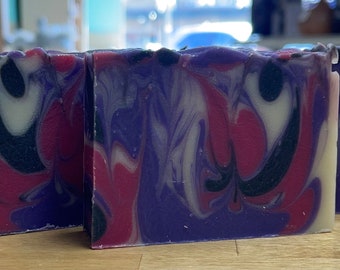 Black Raspberry Vanilla Handcrafted Soap with Silk