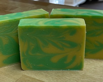 Lemongrass Green Tea Scent, Goat's Milk Soap with Silk