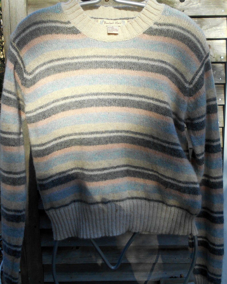 Gray,Pink and Blue Sweater,White Wool Sweater,Size Small,Wool Pullover,Vintage Sweater,Best Friend Gift SALE FREE SHIPPING