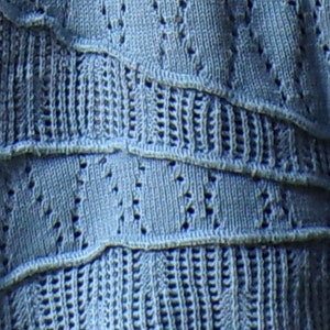 Maglione vintage Soft Surroundings, cotone blu e acrilico, XL, maglione peplo, maglione con scollo a V 1980, maglione blu immagine 8