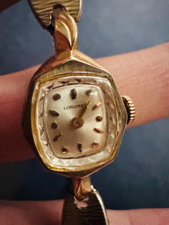 Vintage Longines Ladies Watch – 10K Gold-filled Case – Swiss  display picture 1
