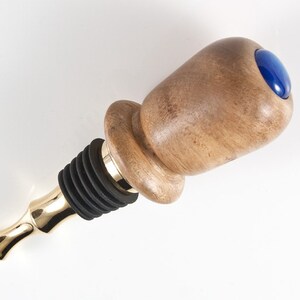 Bottlestopper in Walnut with pearl blue acrylic insert image 1