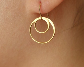 Circle earrings,gold circle, Mother's Day Gifts,bridal earrings,wedding earrings,gold circle earrings,bridesmaids earrings