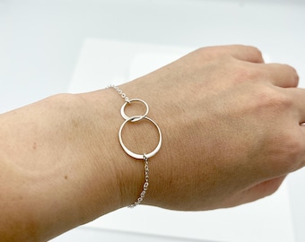 Circle Bracelet in Sterling Silver Hand Painted Card - Mother Daughter Sisters Grandmother Friendship Gift Two Circles