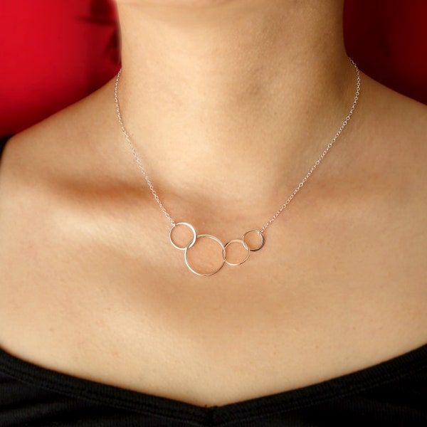 4 Circle Necklace Silver Gold Linked Circles Necklace Gift 4 Ring Necklace Interlocking Rings Four Circles Entwined Circles