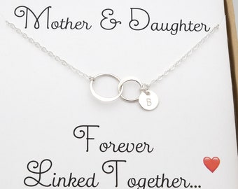 Personalized Mother and Daughter Necklace • 2 Interlocking Circles Necklace • Mothers Day Gift • New Mom Jewelry • Single Mom Gift for Her