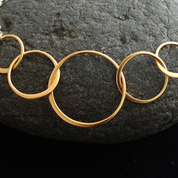Five Circles Bracelet in Sterling Silver or Gold, 50th Birthday Bracelet, 5 Decade Bracelet, Best Friends, Sisters, Family Bracelet Gift
