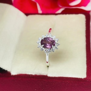 Gorgeous Purple Sapphire Ring Beautiful Oval Purple Sapphire Ring 925 Sterling Silver Purple Sapphire Ring Engagement Wedding Anniversary