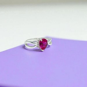 Pink Sapphire Ring Pear Pink Sapphire Ring Gorgeous Design Pink Sapphire Ring 925 Sterling Silver Pink Sapphire Ring for Engagement Ring