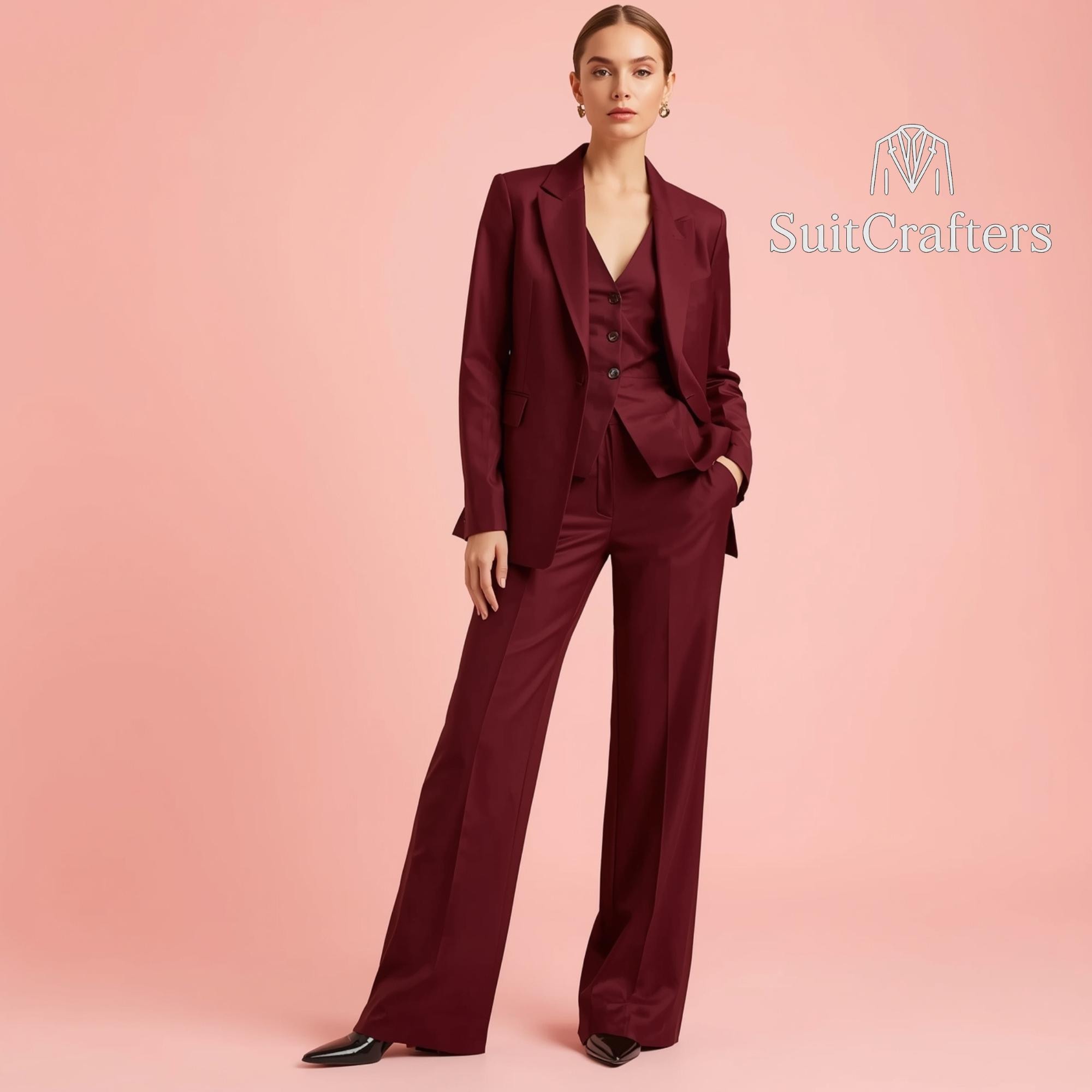 Costume bordeaux femme France