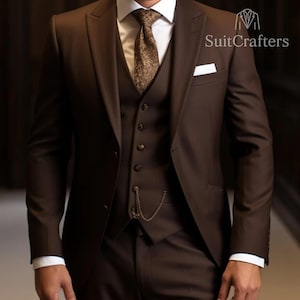 Slim Fit Brown 3-Piece Suit: Wedding Groom Attire