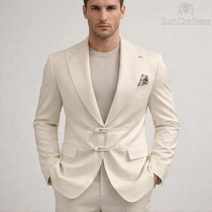 Ivory Toggle-Verschluss Anzug für Männer - Moderner formeller Hochzeitsanzug - Maßgeschneidertes Bräutigam-Outfit