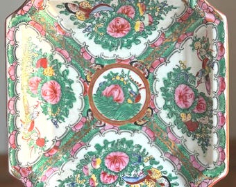 Vintage Chinese Rose Medallion Square Plate | Famille Rose Porcelain