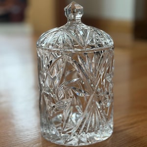 Vintage Cut Crystal Lidded Biscuit Jar, Pinwheel & Fan Pattern, Knob Lid