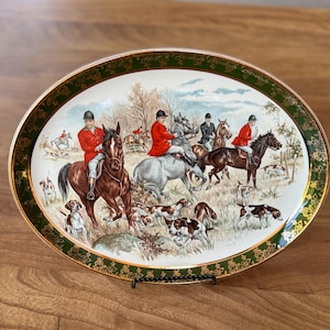 Weatherby Hanley Oval Gilded Plate Featuring a Classic English Fox Hunting Scene made in England