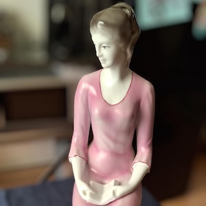 Porcelain figure, Hollóháza, porcelain manufactory, Hungary, porcelain, figure, sculpture
