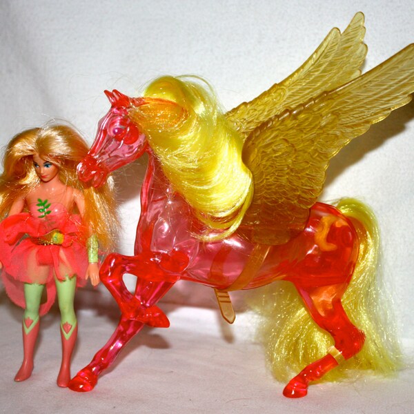 Vintage 1980s HeMan She-Ra Pop Pink Crystal Moonbeam Pegasus Flying Horse & She-Ra Doll